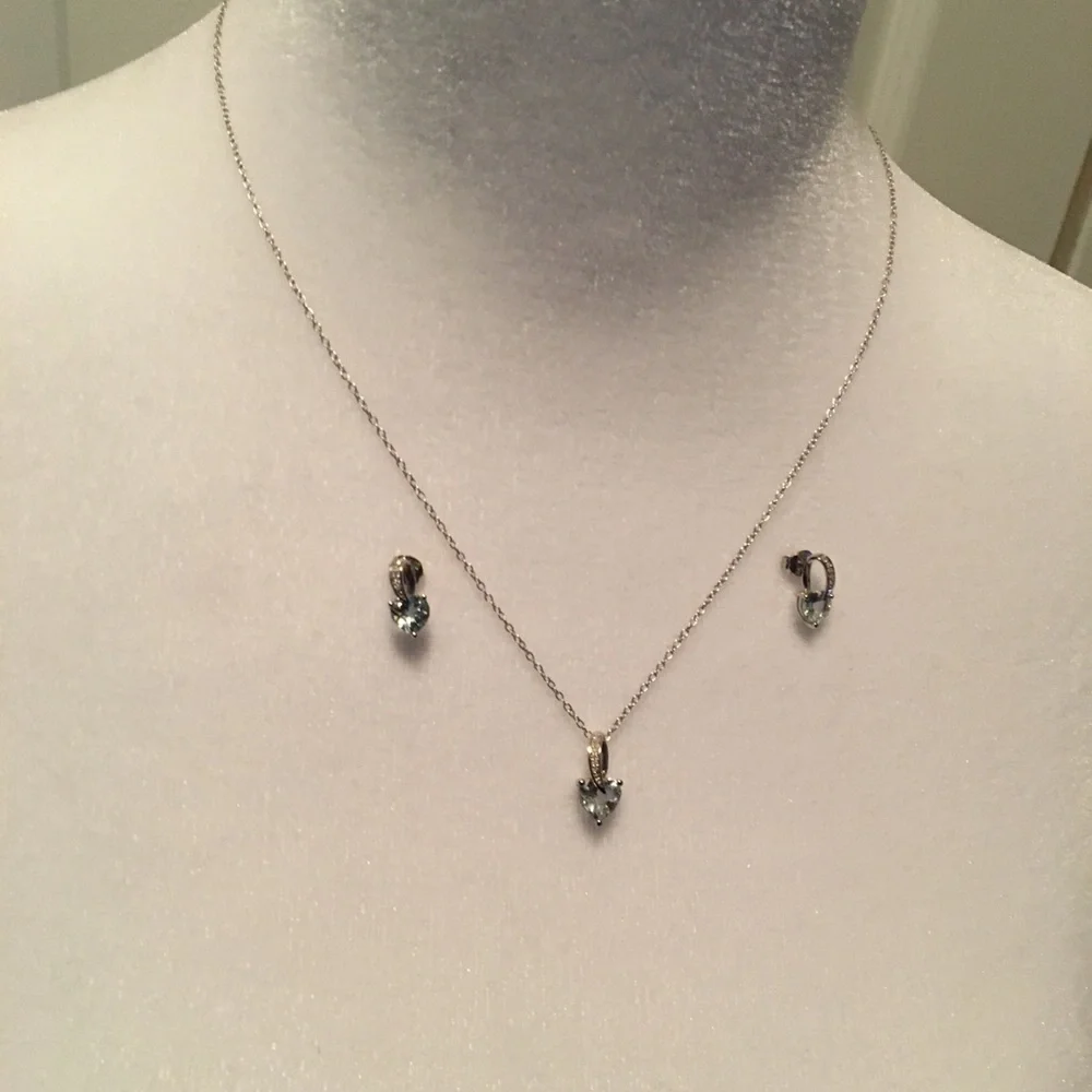 EVERLY JEWELRY AUTHENTIC GENUINE AQUAMARINE/DIAMOND (925) NECKLACE - Picture 6 of 15